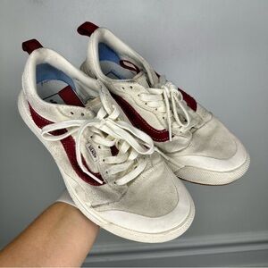 Vans Ultrarange EXO SE Cream Burgundy Sneaker Womens 7.5